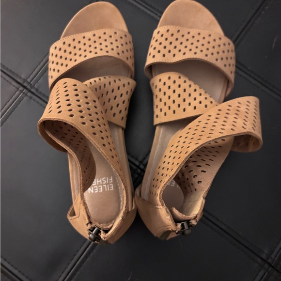 Eileen Fisher Sandals The Voice Perforated Camel Suede Comfort Wedge Size 6.5. - Picture 3 of 8